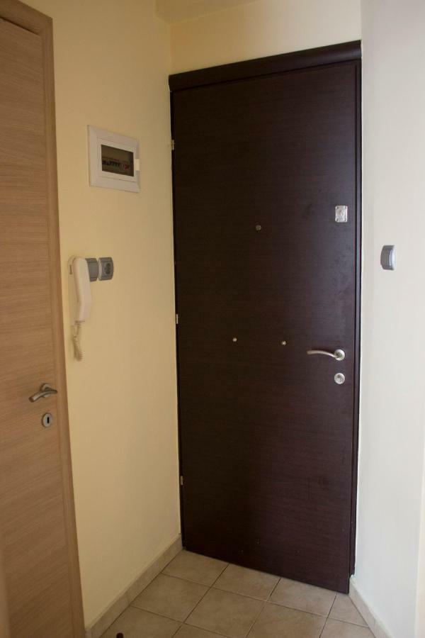 Cute Apartment In The Center Of The City Larissa Exteriör bild